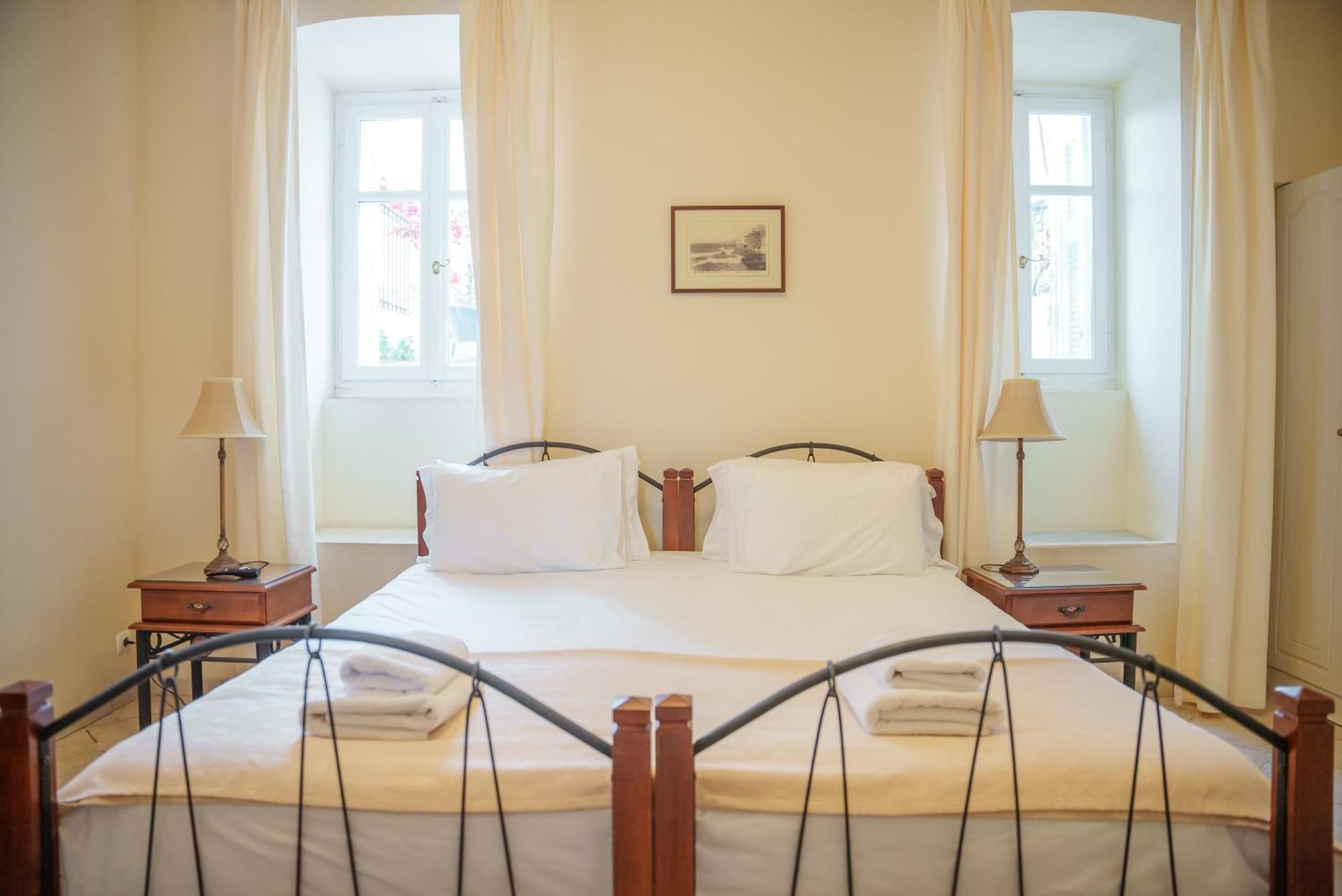 Archontiko Eleni Hotel Ándros 객실 사진