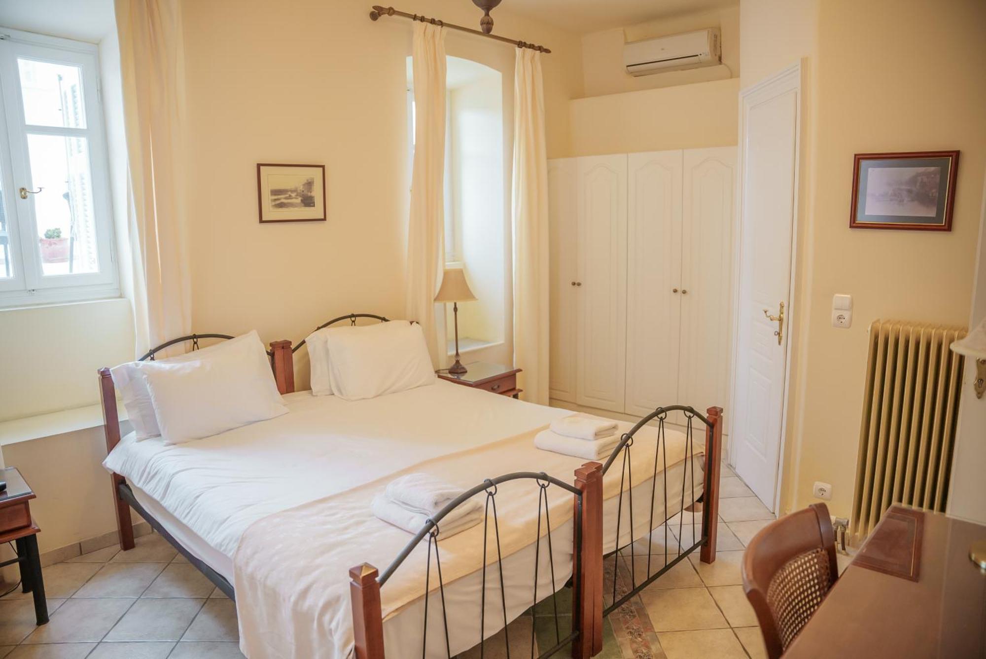 Archontiko Eleni Hotel Ándros 외부 사진