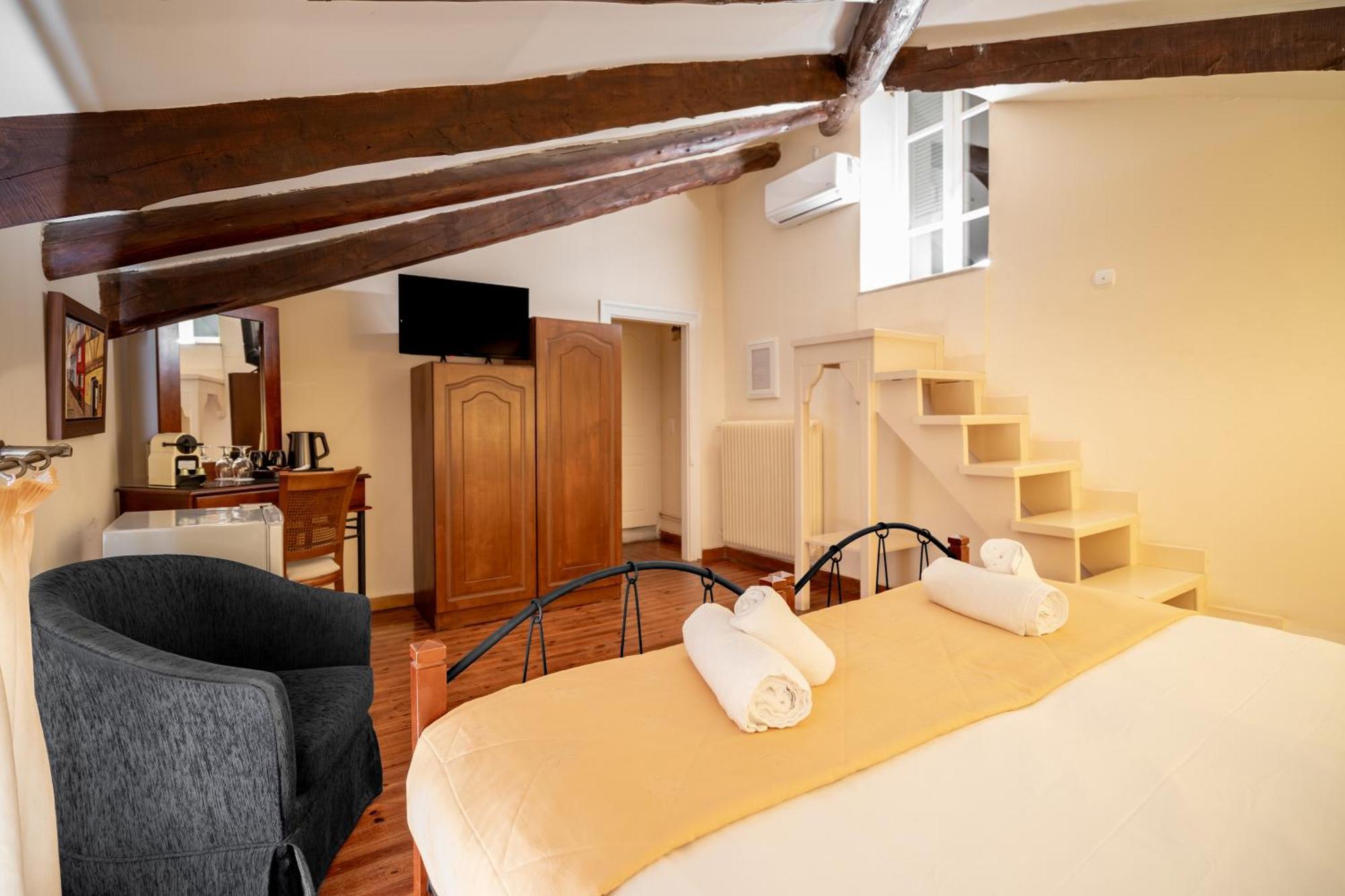 Archontiko Eleni Hotel Ándros 외부 사진